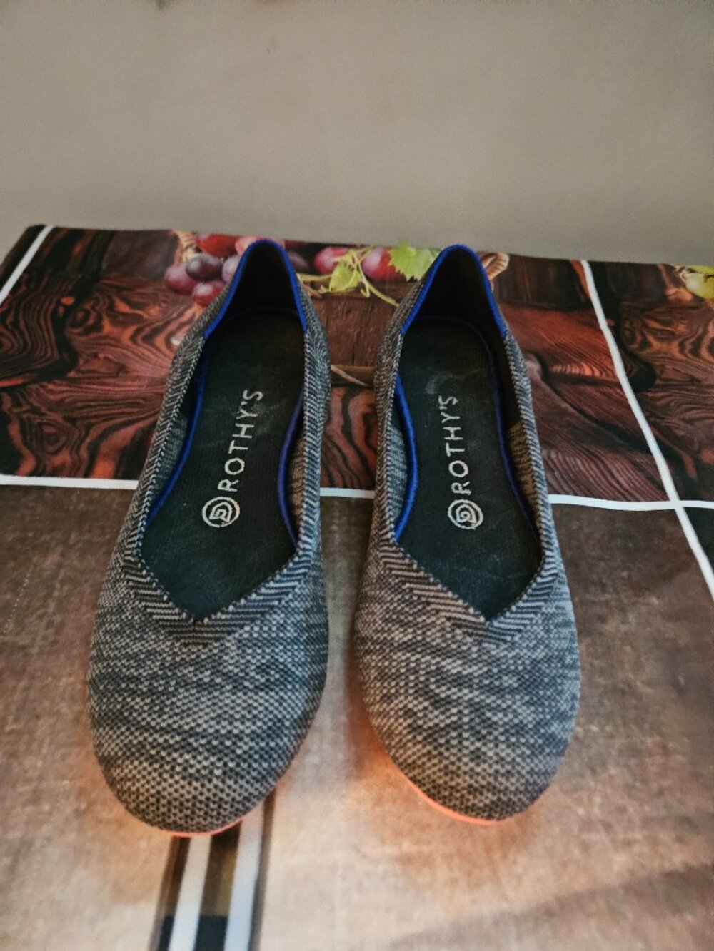 Rothys charcoal grey Birdseye round toe slip-on flats women's size 8